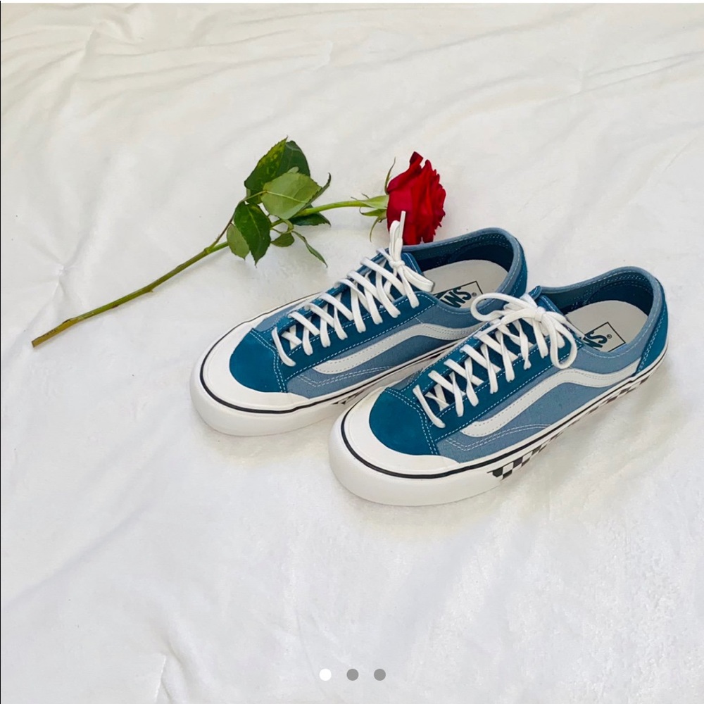 RARE VANS DECON 36
